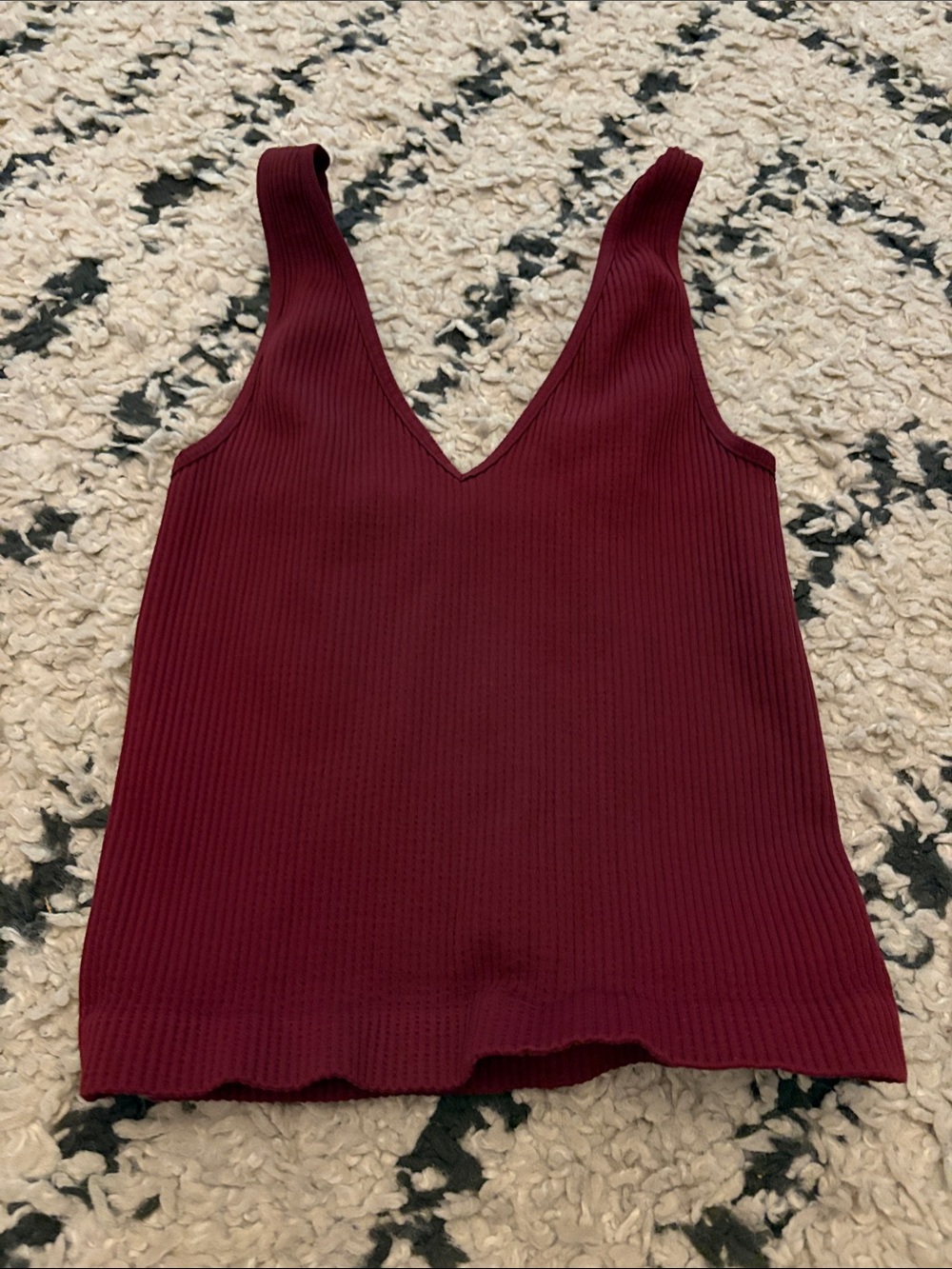Ribbed V-Neck Tank Top - Burgundy